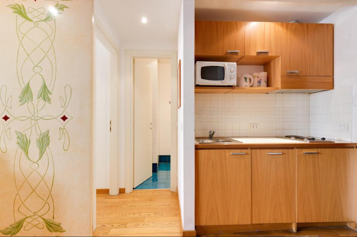 Piazza Barberini Apartment Rome Bagian luar foto