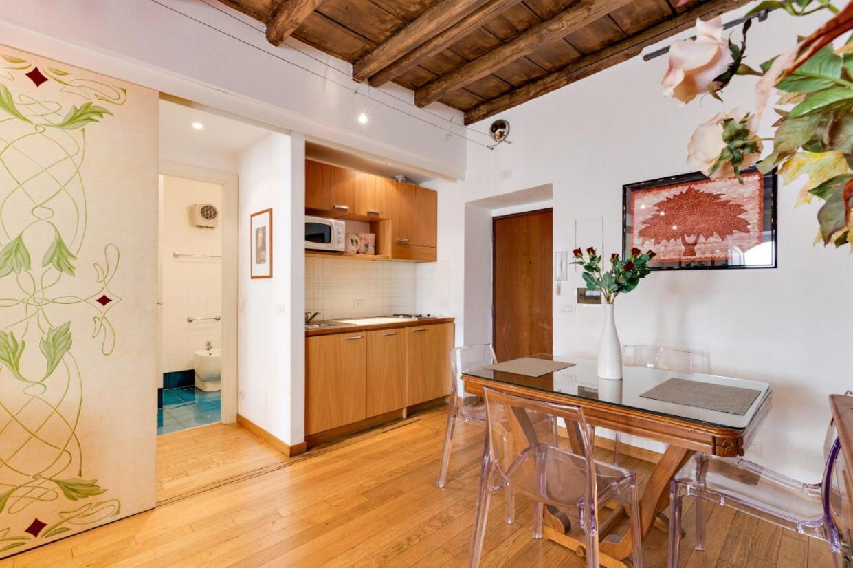 Piazza Barberini Apartment Rome Bagian luar foto